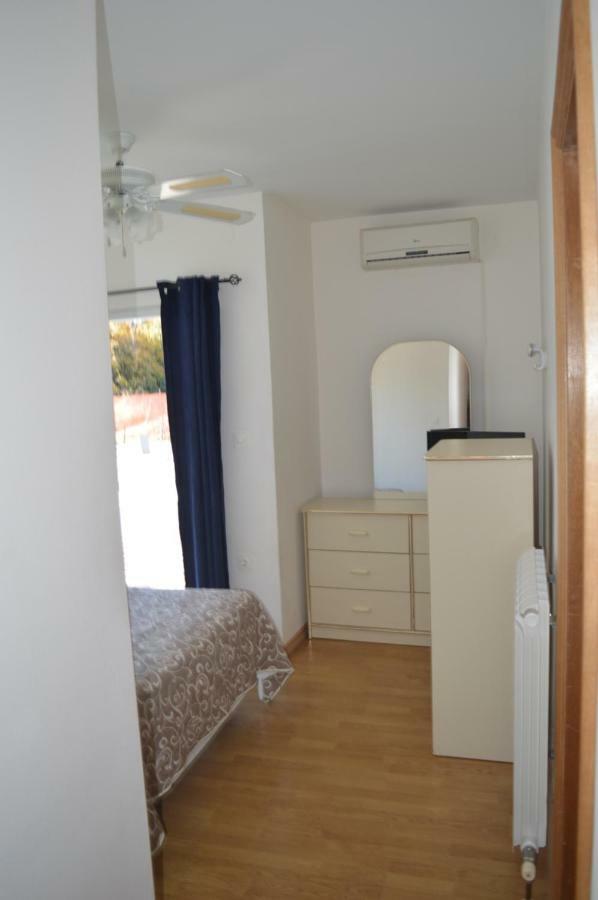 Apartments Charlie Крк Экстерьер фото