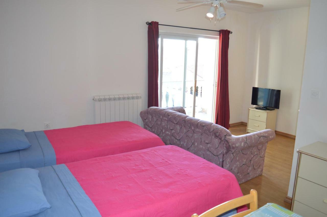 Apartments Charlie Крк Экстерьер фото